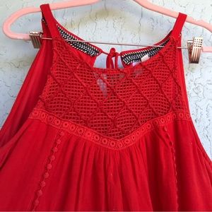 🦄 Francesca’s Casual red trapeze dress